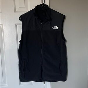 The North Face Men's Black Fleece Vest